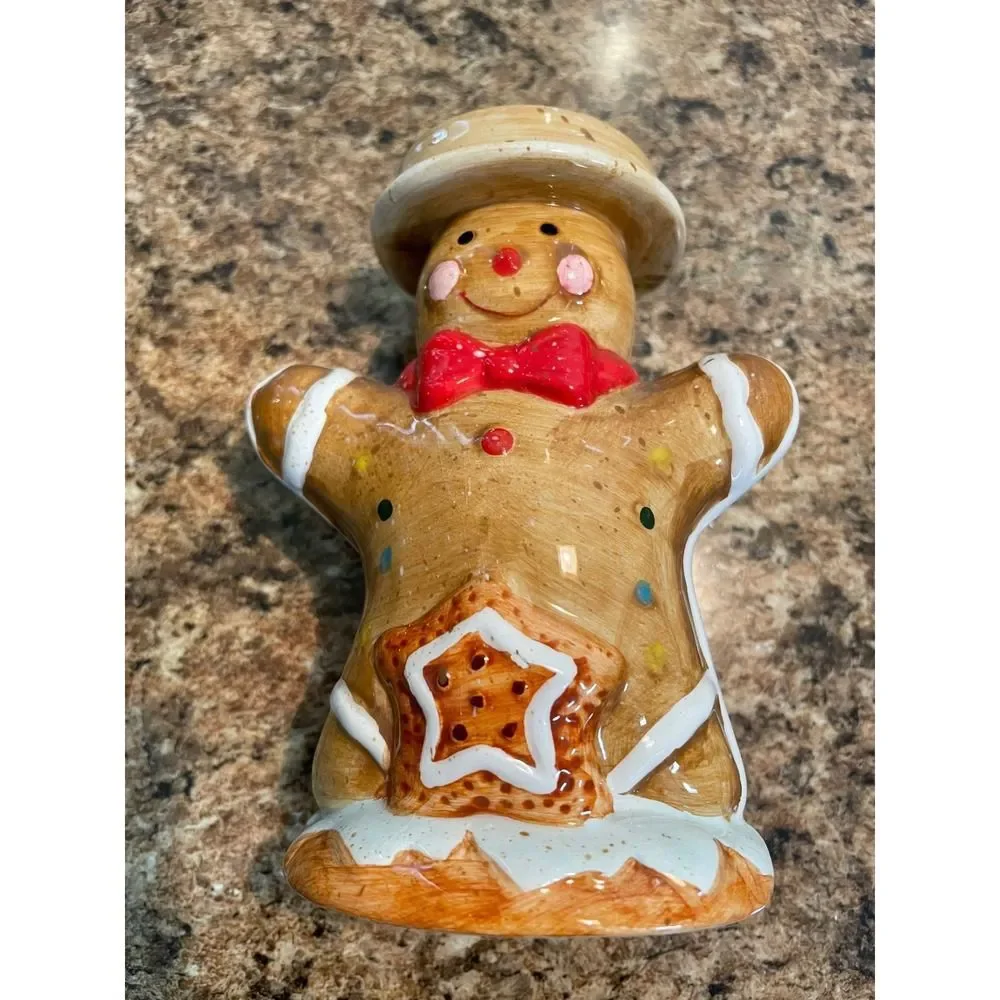 Gingerbread Man Candle Holder Ceramic Holiday Christmas Decor‎ Cute Festive